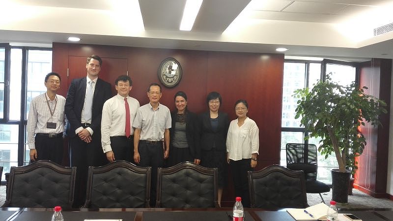 Meeting with Director General of Shanghai Intellectual Property Administration to Present Position Paper